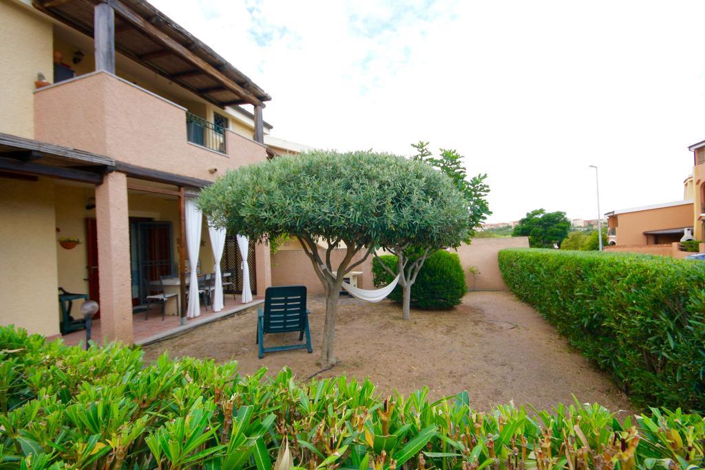 Casa Antonella Villa ออลเบีย ภายนอก รูปภาพ